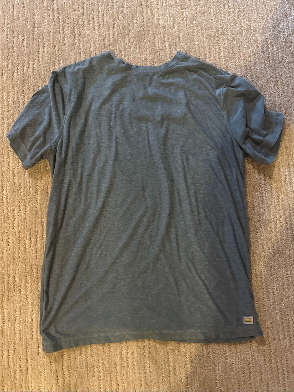 Vuori Blue Shirt - Medium